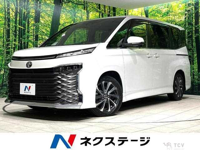 2022 Toyota Voxy