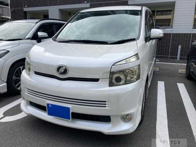 2008 Toyota Voxy