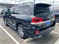 2016 Toyota Land Cruiser