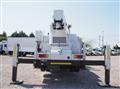 2013 Isuzu Elf Truck