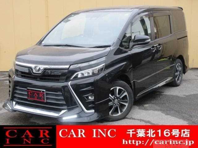 2017 Toyota Voxy