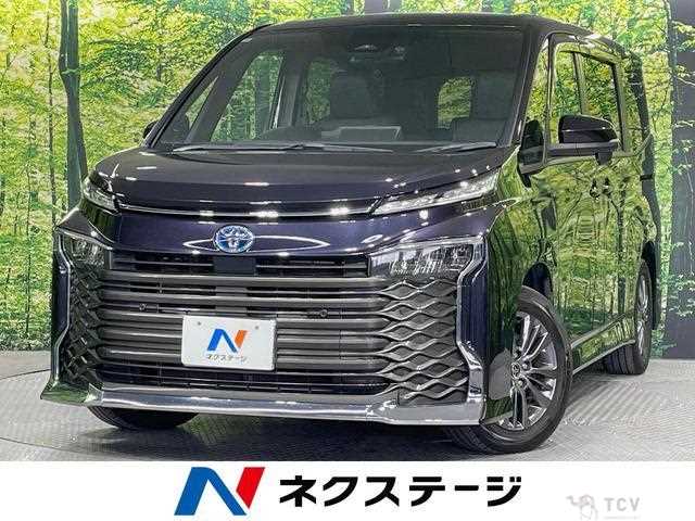 2022 Toyota Voxy