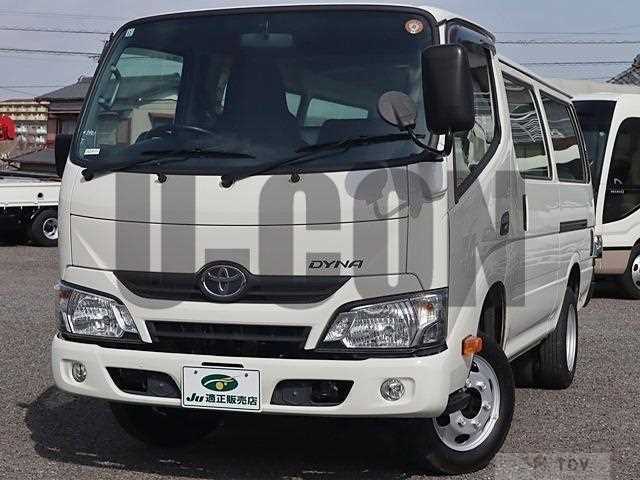 2017 Toyota Dyna Root Van