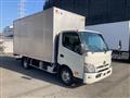2022 Hino Dutro