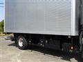 2020 Isuzu Elf Truck