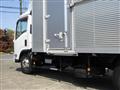 2020 Isuzu Elf Truck