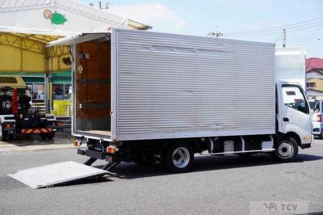 2019 Hino Dutro