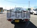 2016 Isuzu Elf Truck