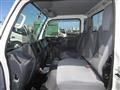 2016 Isuzu Elf Truck