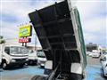 2013 Isuzu Elf Truck