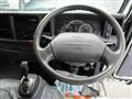 2013 Isuzu Elf Truck
