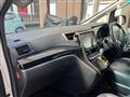 2014 Toyota Vellfire