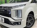 2019 Mitsubishi Delica D5