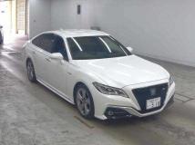 2018 Toyota Crown Hybrid