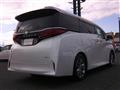 2025 Toyota Alphard Hybrid