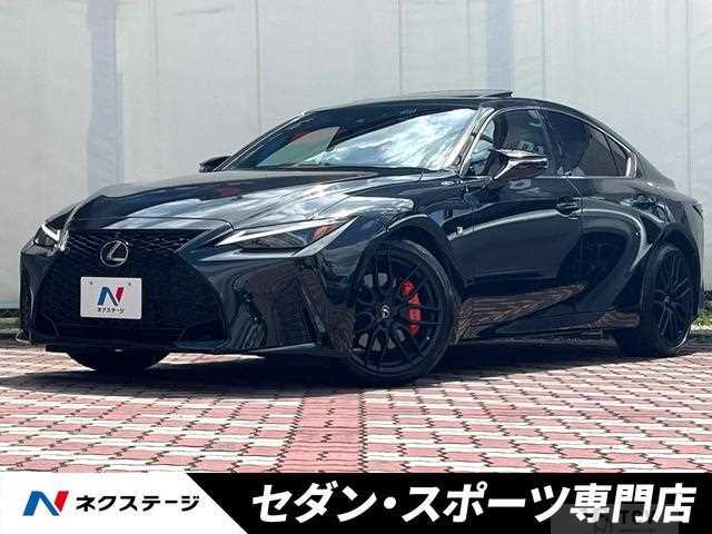 2021 Lexus IS