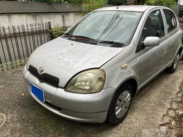 2000 Toyota Vitz