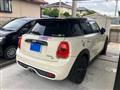 2017 BMW MINI
