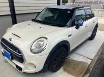 2017 BMW MINI