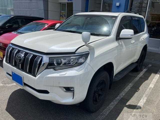 2020 Toyota Land Cruiser Prado