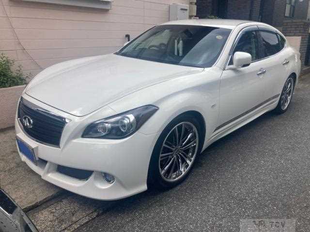 2009 Nissan Fuga