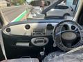 2005 Daihatsu Miragino