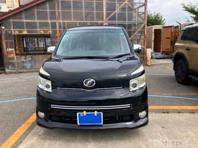 2009 Toyota Voxy