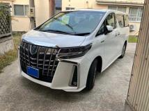2020 Toyota Alphard Hybrid