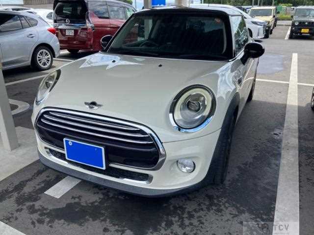 2017 BMW MINI