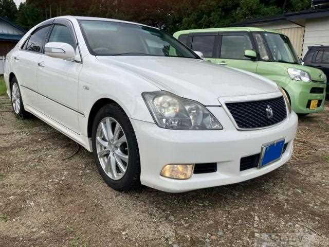 2005 Toyota Crown