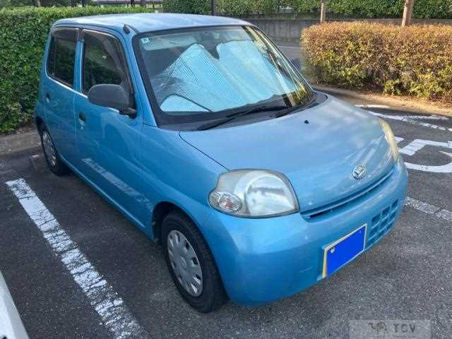 2011 Daihatsu Esse