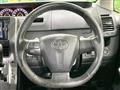 2013 Toyota Voxy