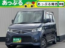 2011 Nissan ROOX