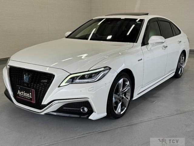 2019 Toyota Crown Hybrid