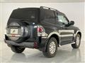 2015 Mitsubishi Pajero