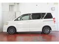 2006 Toyota Noah