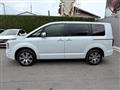 2024 Mitsubishi Delica D5