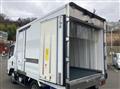 2019 Isuzu Elf Truck