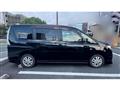 2012 Nissan Serena