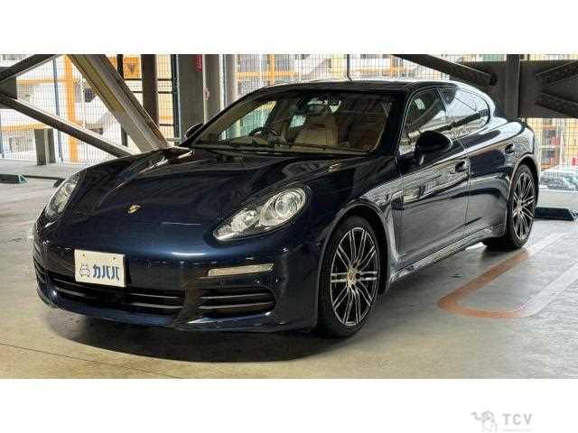 2017 Porsche Panamera