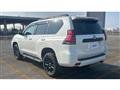 2022 Toyota Land Cruiser Prado