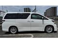 2009 Toyota Vellfire