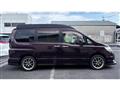 2009 Nissan Serena