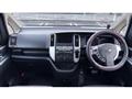 2009 Nissan Serena