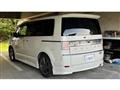 2011 Mitsubishi Delica D5