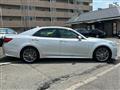 2014 Toyota Crown Hybrid