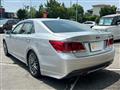 2014 Toyota Crown Hybrid