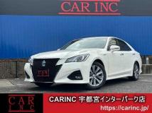 2016 Toyota Crown Hybrid