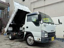 2013 Isuzu Elf Truck
