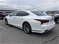 2023 Lexus LS